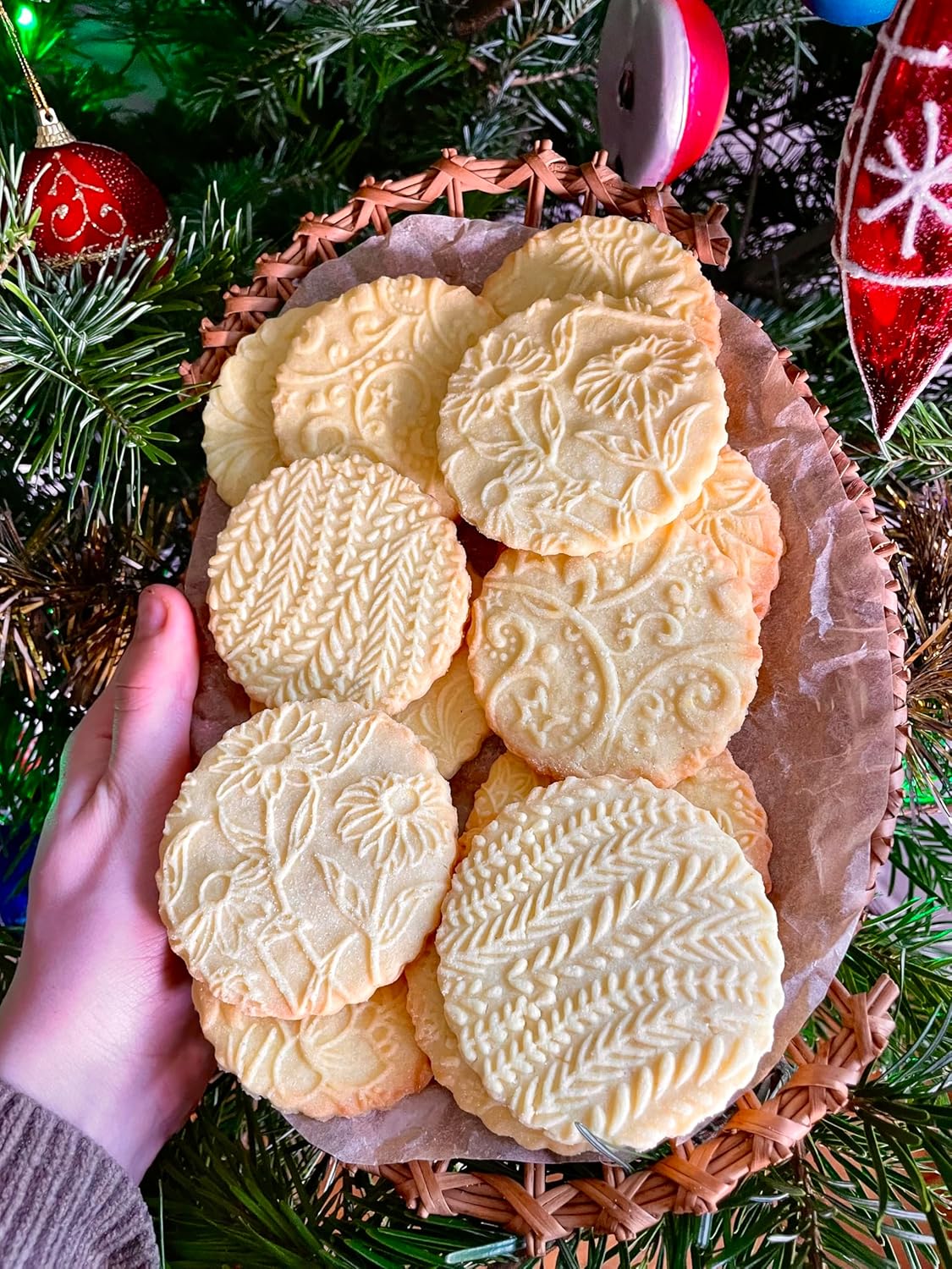Embossing Rolling Pin BLOOMY with Floral Pattern – Dough and Clay Roller for Embossed Cookies and Pottery - Cookie and Ceramic Stamp - Baking Gifts for Women by Algis Crafts