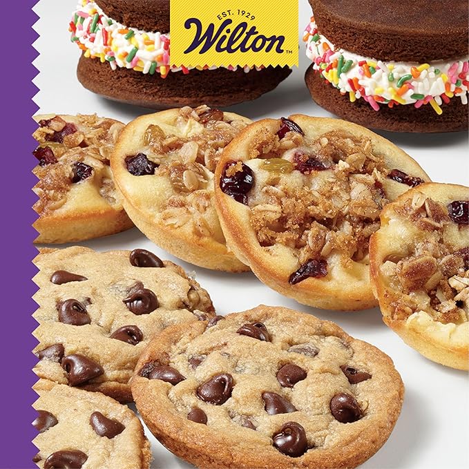 Wilton Gold Non-Stick Muffin Top Pan, Cold-Rolled Steel Bakeware, Made without PFAS, 11 x16 in, Packaging May Vary