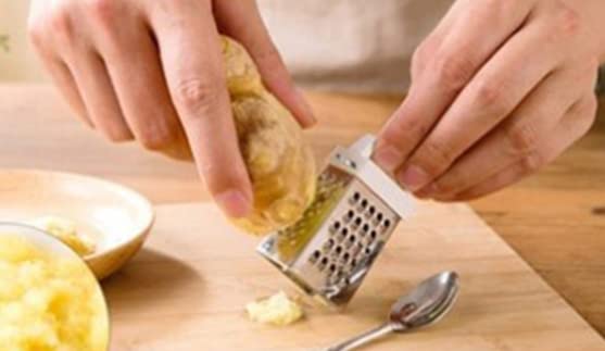 Mini Grater, Stainless Steel Cheese Ginger Vegetable Spices Small Grater for Kitchen (Black)