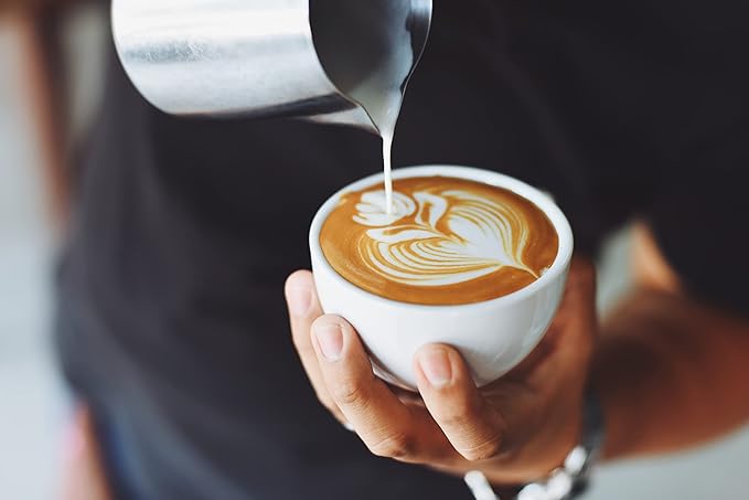 VIA CREMA Stainless Steel Milk Frother Jug for Coffee Machine Milk Frothing Pitcher 500 ml Made in Italy