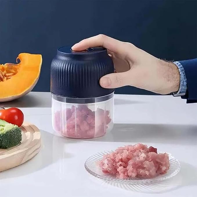 Household Electric Garlic Crusher, Electric Garlic Chopper, Mini Portable Veggie Chopper with 4/6 Stainless Steel Blades, Wireless Rechargeable Food Cutter for Garlic, Onion, Chili (2PCS-B,320ML)