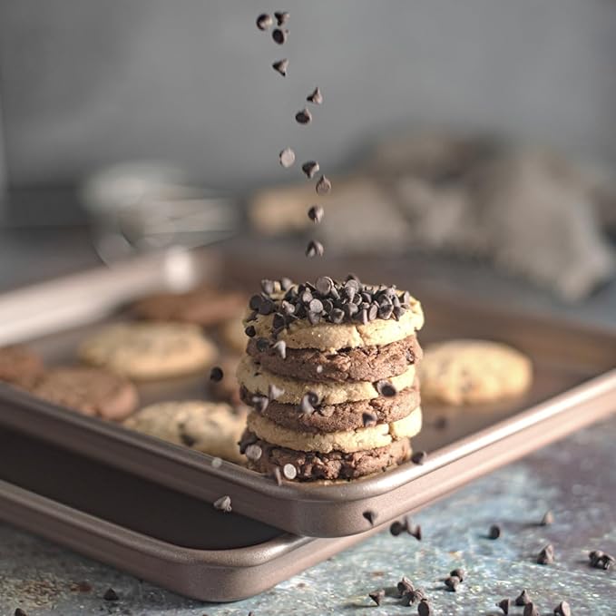 HAPPIELS Nonstick Baking Sheet Set of 2 | PFOA & BPA Free Non Toxic Carbon Steel Cookie Sheets | Best Non Stick Oven Cooking Pans & Half Sheet Pan | Best Nontoxic Baking Trays 18 Inch