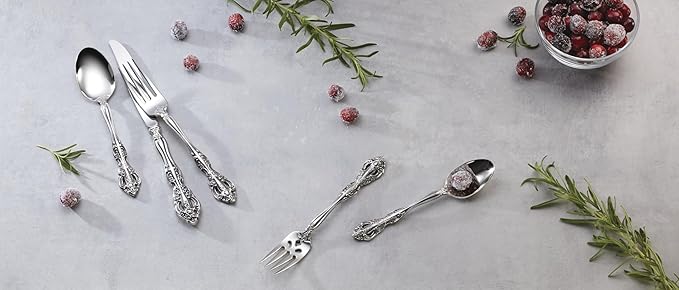 Oneida Silverware Set, Michelangelo Fine Flatware 4-Piece Salad Forks Set, Service For 4, 18/10 Stainless Steel, Mirror Finish, Dishwasher Safe, Home And Kitchen Utensils (Silver, 4 Piece)