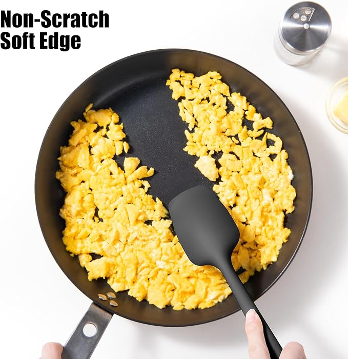 3-Piece Silicone Spatula Scrapers: Doosu 600°F Heat Resistant Food Grade Kitchen BPA Free Rubber Baking Cooking Tool Nonstick Utensil Set for Mixing, Scraping, Folding, Stirring, Serving (Black)