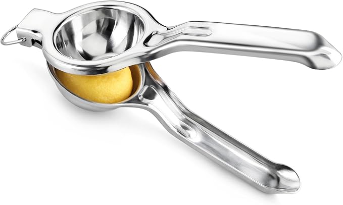 New Star Foodservice 43280 Stainless Steel Lemon Squeezer