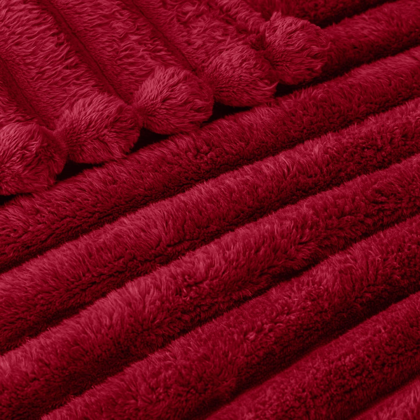 Exclusivo Mezcla Fleece Throw Blanket for Couch, Super Soft Striped Jacquard Bed Blanket, Lightweight Fuzzy Cozy for All Seasons, 50x60 Inches, Deep Red