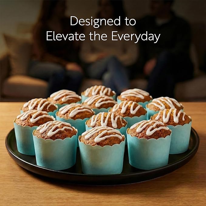 Restaurantware Baking Cups 200 Pack of 6 oz Paper Cupcake Liners Greaseproof Scalloped Oven-Safe Elegant Dessert Muffin Cups Disposable for Parties