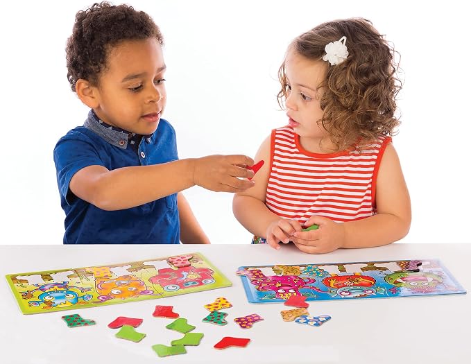 ORCHARD TOYS Moose Smelly Socks Game. Find Matching Pairs of Socks for Your Monsters! for Ages 3-6 and 2-4 Players
