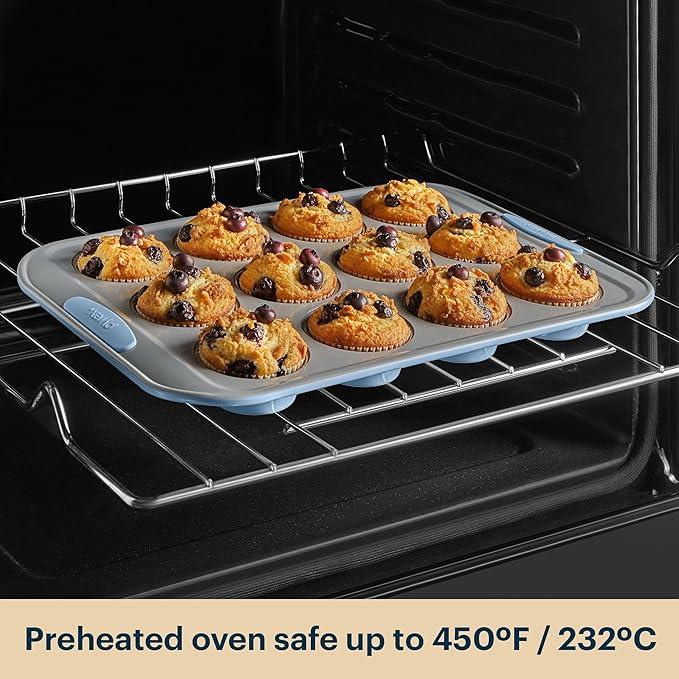 Pyrex (8-Piece) Metal Bakeware Set, Lightweight Stainless Steel Baking Trays with Heatsafe Silicone Handles, Cookie & Muffin Sheets, Round/Square Baking Pans, Cerulean