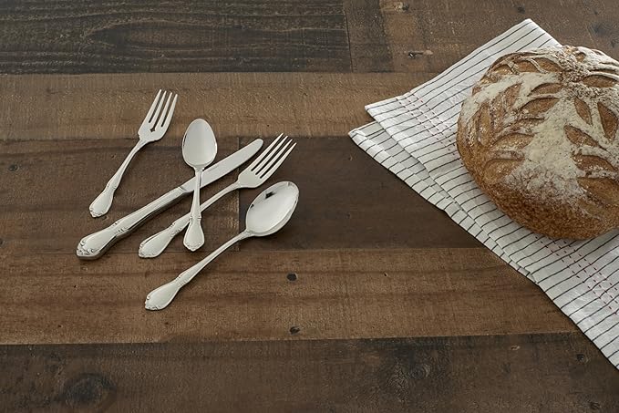 Oneida Chateau Fine Flatware Set, 18/8 Stainless, Set of 4 Salad Forks