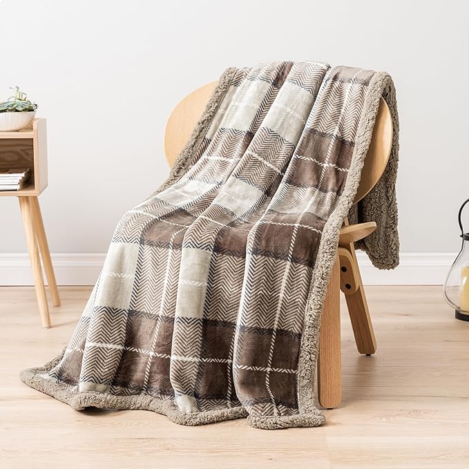PAVILIA Taupe Plaid Sherpa Throw Blanket for Couch Twins, Soft Fuzzy Cabin Blanket and Throws, Warm Cozy Winter Gift Blanket, 60x80